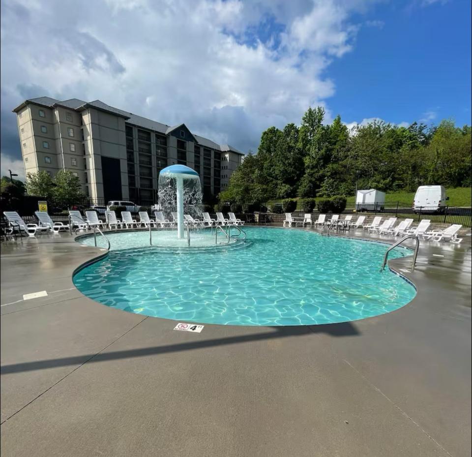 Main Level Condo- Mountain View Resort Pigeon Forge Exterior photo